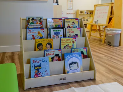 Bilingual Library & Reading Nook