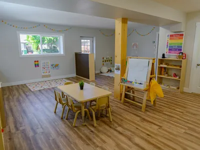 Art Studio & Creative Expression